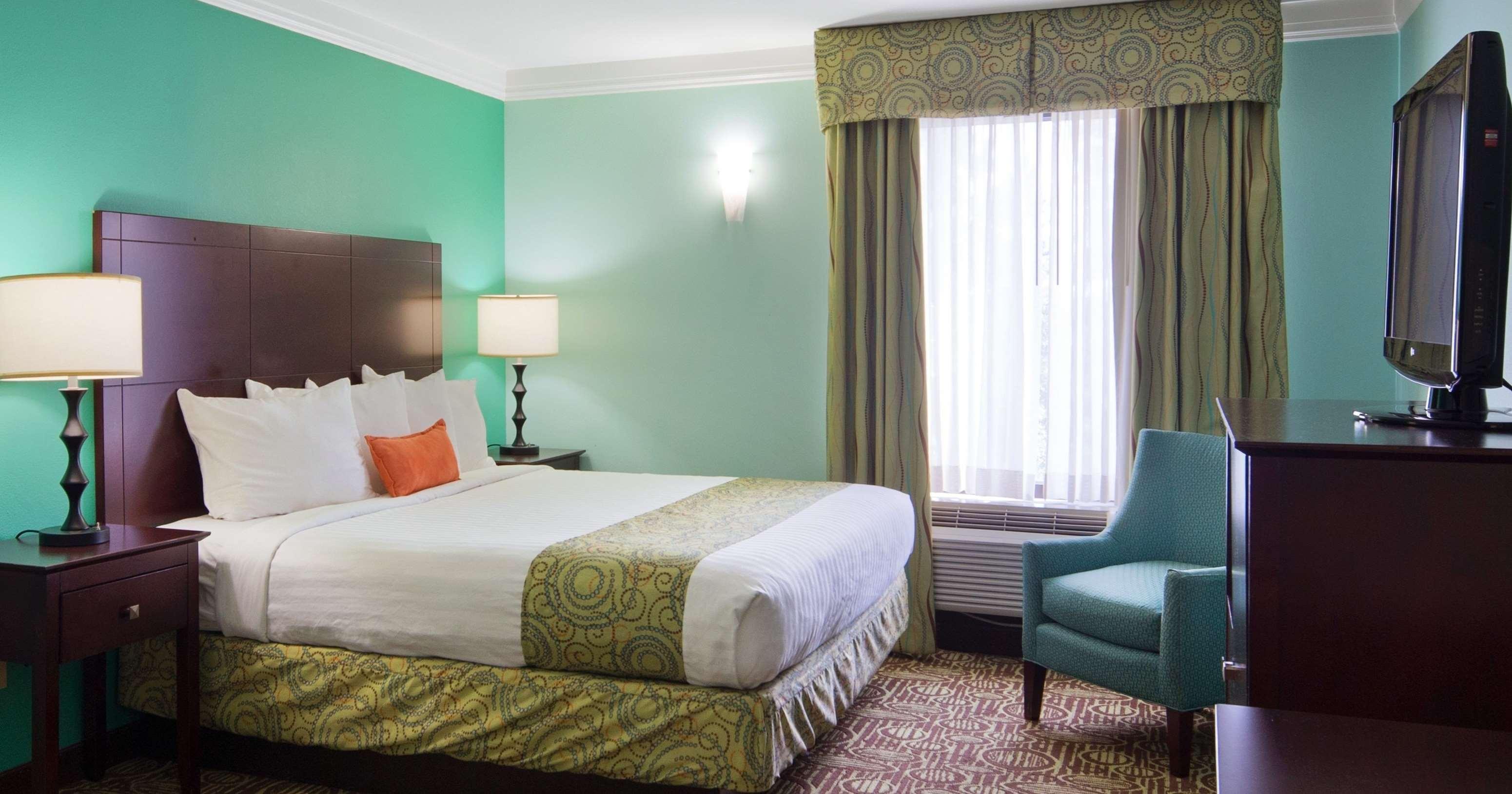 Best Western Plus Glen Allen Inn Zewnętrze zdjęcie